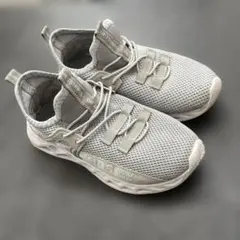 グレー スニーカー 約20センチ