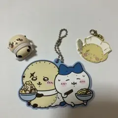 ちいかわ ラバーキーホルダー フィギュア ラッコ3点セット