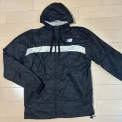 newbalance ウィンドブレーカー　Mサイズ