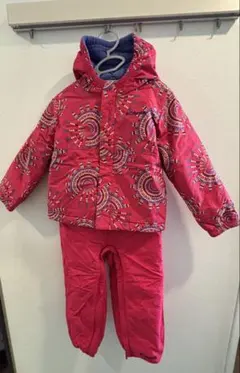 コロンビアスキーウェア　4T