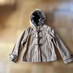 ベージュ ダッフルコート フード付き　earth music&ecology