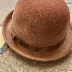 Item thumbnail for item f7851a0f-38af-47ad-93d0-b0dbe9d4b21f