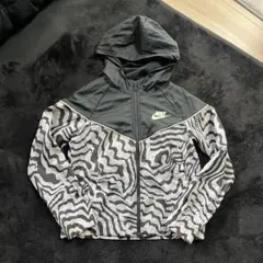 nike ウィンドブレーカー ジャケット