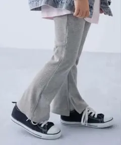 デビロック　すらっと脚長リブフレアパンツ