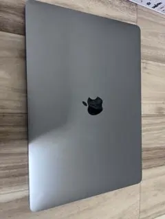 R*様 【再出品、充電回数30回程度】MacBook Air R*様 【再出品、充電回数30回程度】MacBook Air - メルカリ