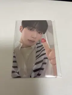 Item thumbnail for item 26b6de88-7cdf-484c-baef-6d8ac1c74186