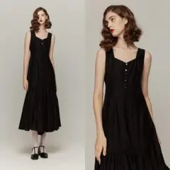 Twenties《ベッドの下に怪物がいる》マーメイドスカート