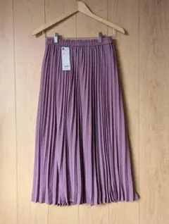 【新品】GU プリーツロングスカート S パープル　タグ付け