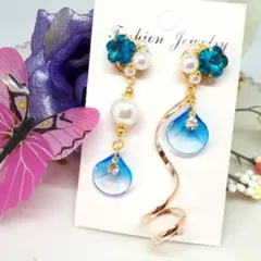 No.117 ブルーフラワーピアス