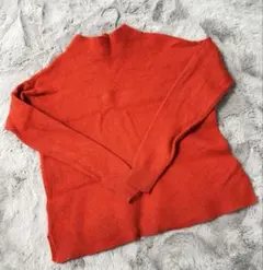 UNIQLO テラコッタ ニット 長袖セーター Mサイズ オレンジ