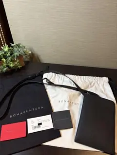 美品‼️ BONAVENTURA ライリーショルダーバッグ