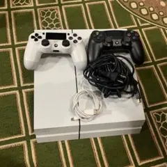 PlayStation 4 本体 ホワイト コントローラー2個付き