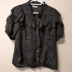 axesブラック フリル リボンタイ 半袖ブラウス