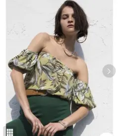 未使用/EMODA/エモダ/リーフオフショルダーチュニック