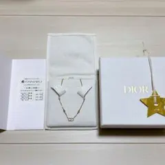 クリスチャン　ディオール　パール　ネックレス