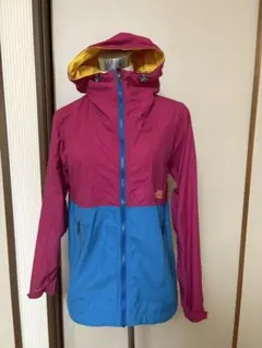 The North Face ウインドブレーカー