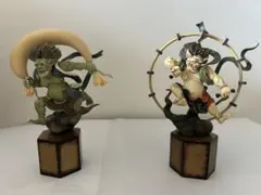 最終価格！風神雷神フィギュア&ミニ金屏風4曲 - メルカリ