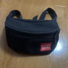 ブラックボディバッグ・ウエストポーチ