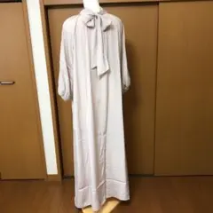 ナノユニバース　リボン　ワンピース