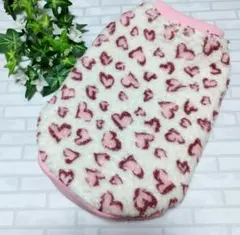 ハンドメイド犬服 タンクトップ ボアフリースニット ハート柄（ピンク）