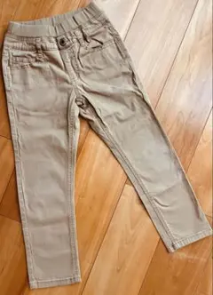 キッズ　ベージュ 長ズボン 130サイズ