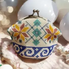ビーズ刺繍 編みがま口 ポーチ オルテガ柄風