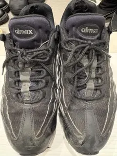 Item thumbnail for item 0213ea7c-dcc9-43da-a617-4eefc2cc7760