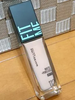 メイベリン フィットミー リキッドファンデーション 112