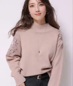 Apuweiser-riche アシメ刺繍モールニット