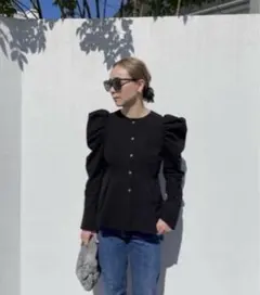 2026年最新】GIRLISH パリジェンヌカットソーの人気アイテム - メルカリ