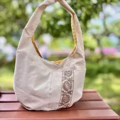 ミナペルホネン BOXタイプボディバッグ タンバリンベージュ