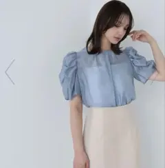 ギャザースリーブシアーブラウス NATURAL BEAUTY BASICのサムネイル