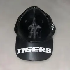 2025年最新】阪神タイガース キャップ ミズノの人気アイテム - メルカリ