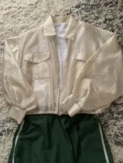 クリーム色シアージャケット