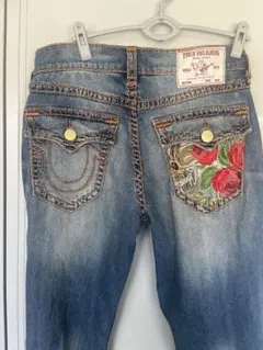 TRUE RELIGION RICKY SUPER T w32