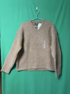 ユニクロ　ブラウン　ニット