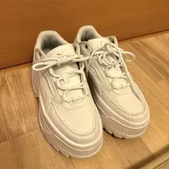 【美品】PUMA カルメン X-TRA 02WHT 23.5cm 厚底スニーカー