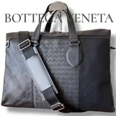 BOTTEGA VENETA イントレチャート 2WAY レザーブリーフケースのサムネイル