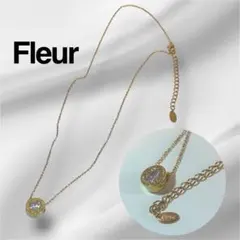 美品　fleur ネックレス　ゴールド 綺麗め　華奢　ネックレス　モチーフ