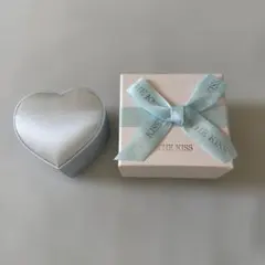 THE KISS ジュエリーケース