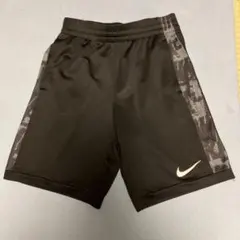Nike 迷彩柄 ハーフパンツ 130~