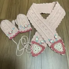 スーリー　手袋　幼児　刺繍　マフラー　ピンク　ラブリー　　Mのサムネイル