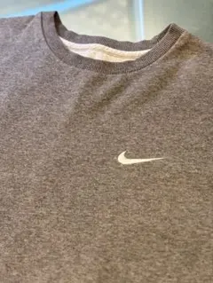 最終価格Nike グレー クルーネック スウェット