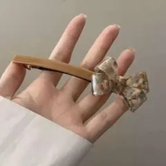ヘアクリップ バレッタ リボンライン べっ甲風 アセテート カーキ