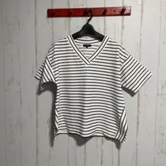 COMME CA ISM ボーダー Vネック 半袖 カットソー 11のサムネイル