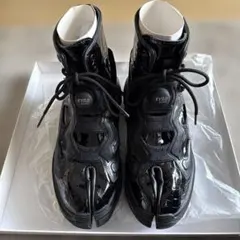 美品メゾンマルジェラ X Reebok 'Tabi Insta galliano