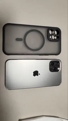 【ジャンク品】Apple iPhone 12 Pro ケース付き