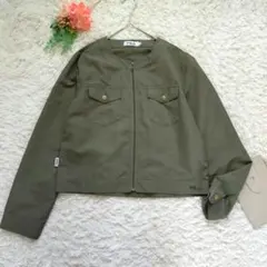 k111　FILA ノーカラージャケット ジップアップ ブルゾン カーキ Mのサムネイル