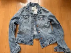 新品タグ付き⭐︎H&M デニムジャケット サイズ36
