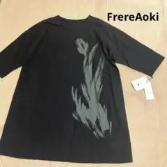 新品タグ付きFrereAoki ★黒地に花プリントチュニック、綿レーヨン
